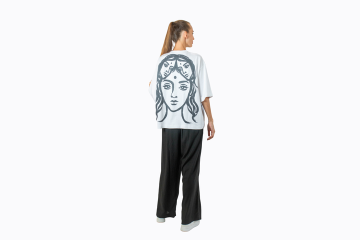 T-Shirt - Indian lady