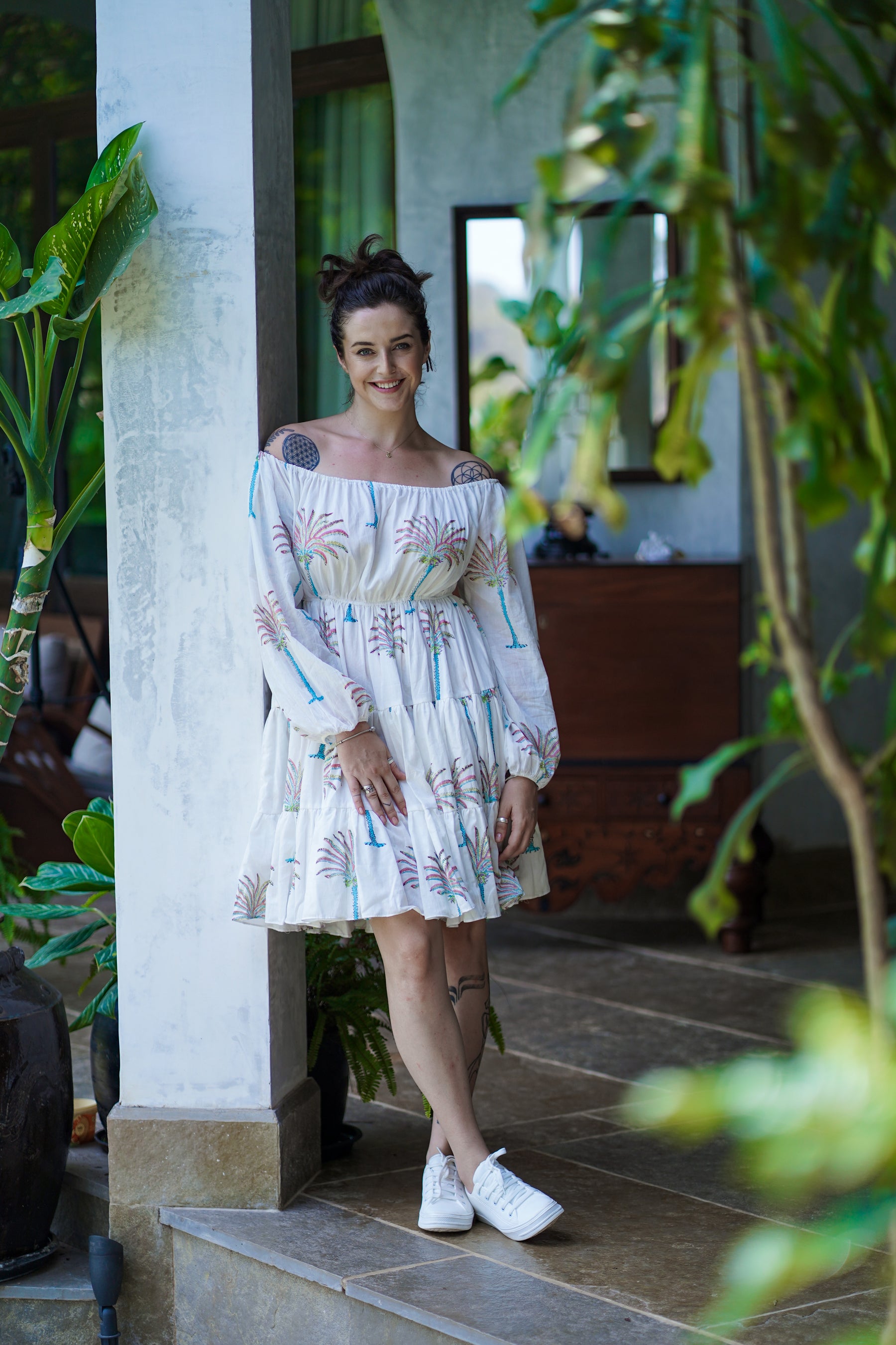 White Cotton Round Neck Asymmetric Palm Print Dress