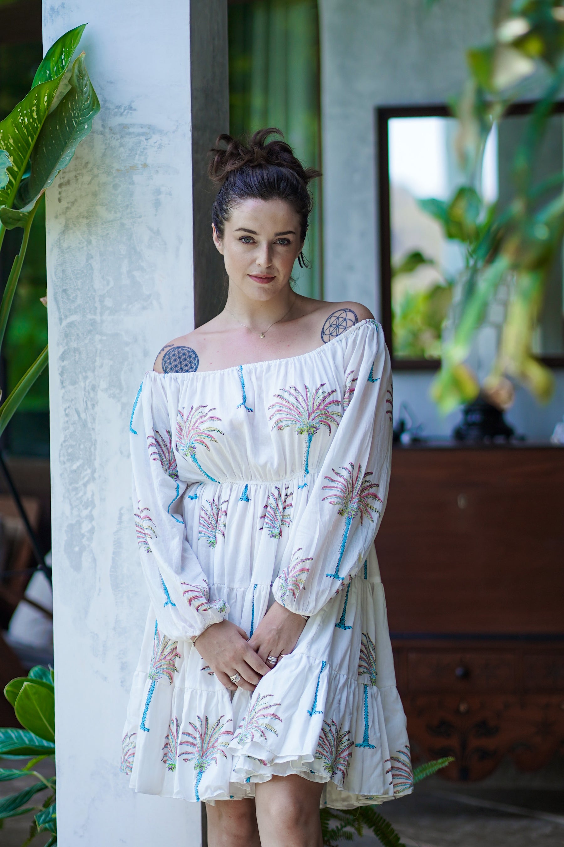 White Cotton Round Neck Asymmetric Palm Print Dress